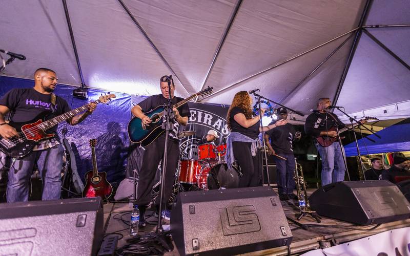 Banda Luna celebra 10 anos de trajetória com show no Road House