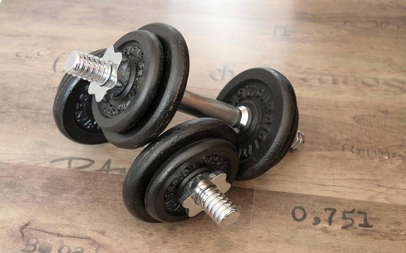 Crianças e adolescentes podem fazer musculação?