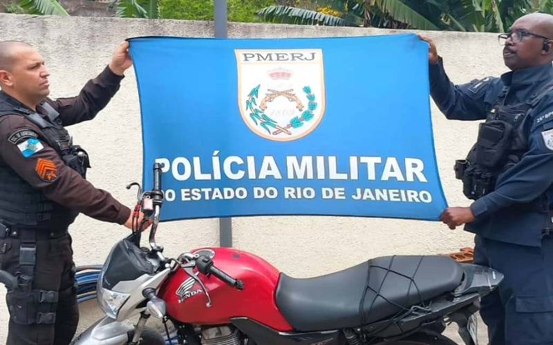 Motocicleta furtada é recuperada pela PM em Petrópolis 