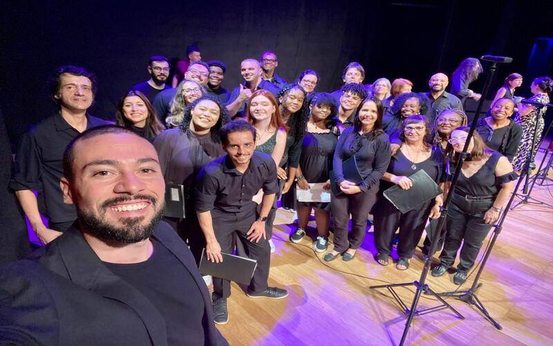 Escola de Música Santa Cecília promove concerto do Coro Santa Cecília no Teatro Imperi