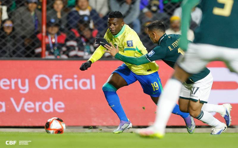 Na altitude, Brasil joga mal e é superado pela Bolívia