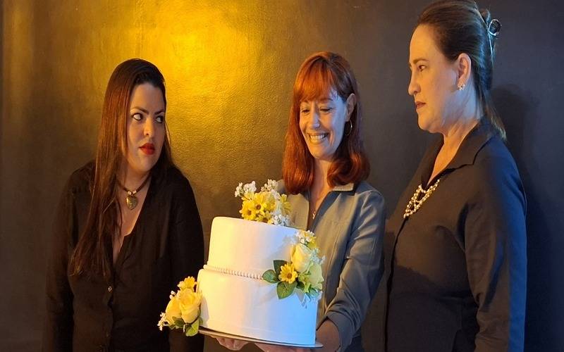 “Feliz Aniversário, Mamãe!” realiza nova apresentação nesta sexta