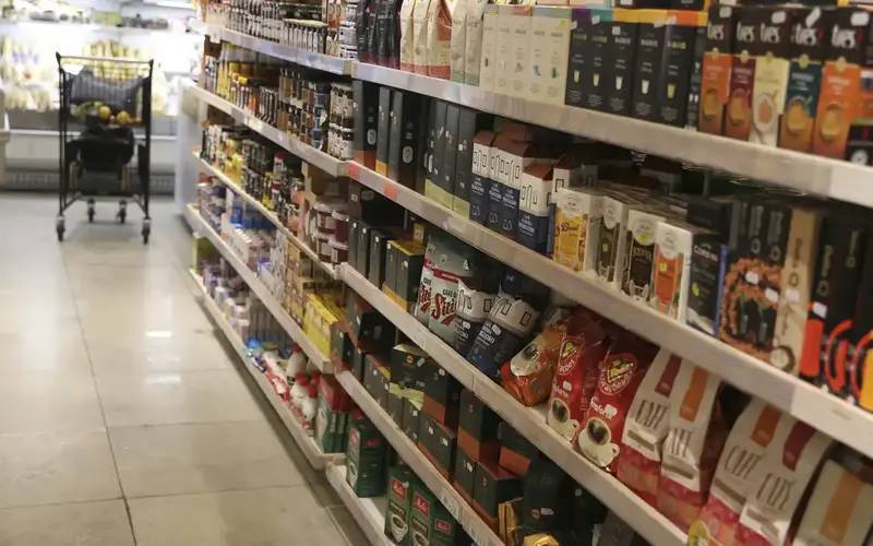 Cesta básica em Petrópolis apresenta leve queda no valor de setembro