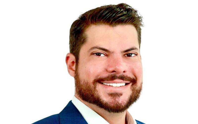 Adultização infantil, um risco agravado pelas redes sociais Paulo Vieira* Bruno Ga