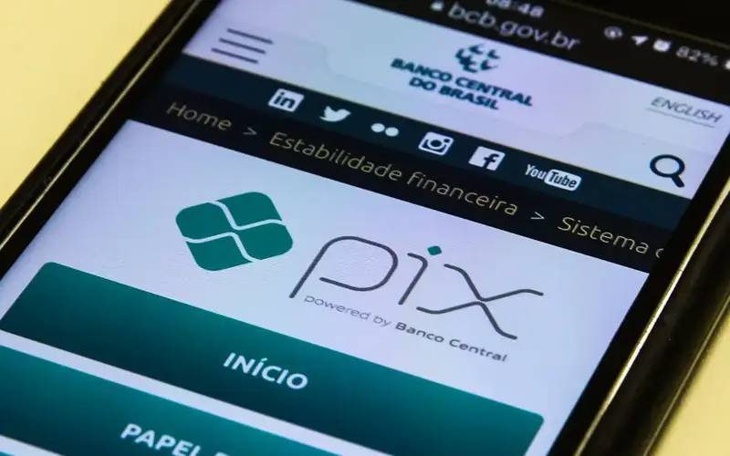 Cuidados para não cair no golpe do “Pix errado”