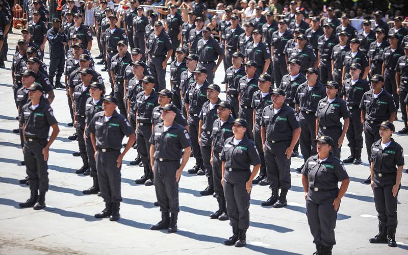 Cláudio Castro anuncia a chegada de 520 novos alunos à Polícia Militar