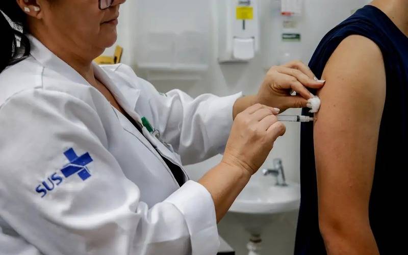 Meninos representam maior índice dos jovens não vacinados por HPV em Petrópolis