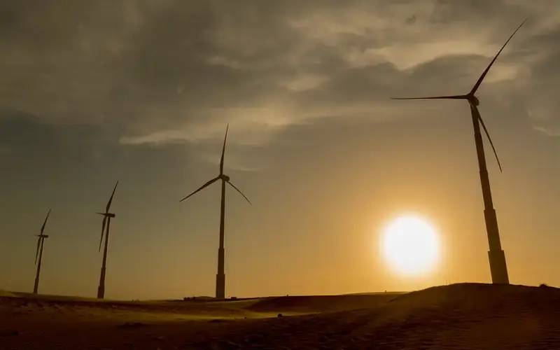 Brasil e mais 16 países assinam carta por transição energética justa