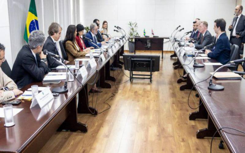 Brasil e Reino Unido fortalecem parceria econômica, comercial e tecnológica