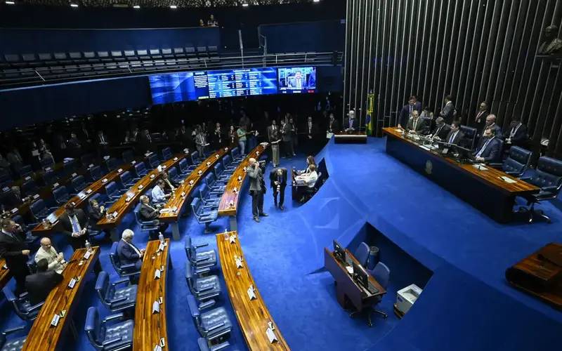 CCJ do Senado pode enterrar PEC da Blindagem nesta quarta (24)