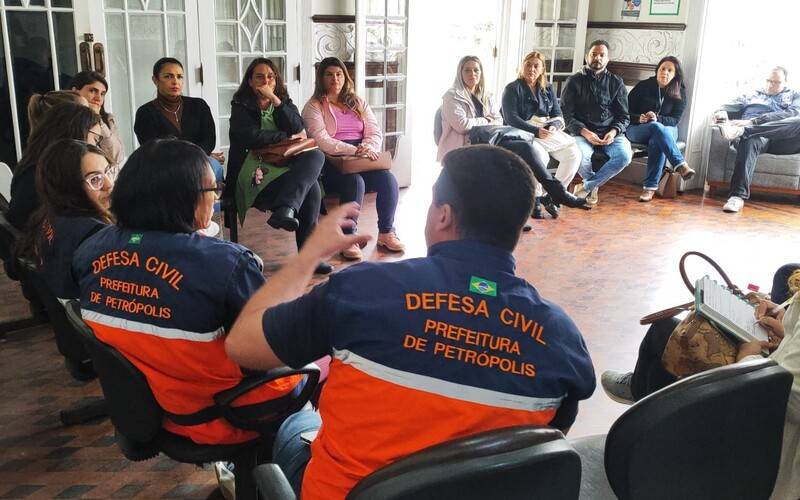 Prefeitura inicia revisão do Guia de Pontos de Apoio