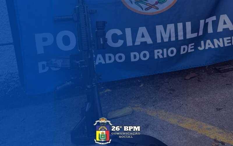 PM apreende réplica de fuzil no Valparaíso
