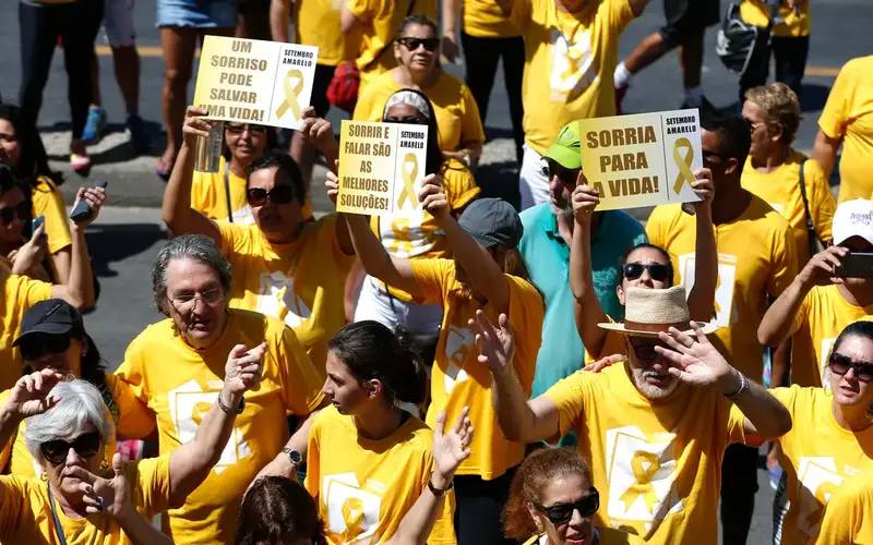 Estudo com dados de 101 países aponta danos do álcool à saúde mental