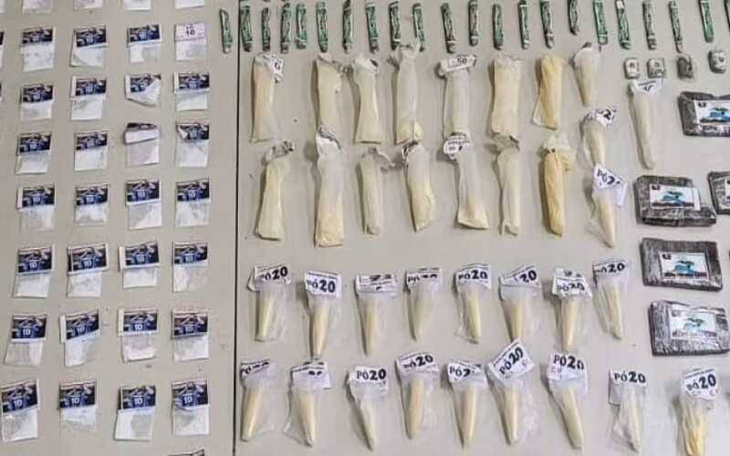 PM apreende drogas no Quarteirão Brasileiro, Corrêas e Pedro do Rio