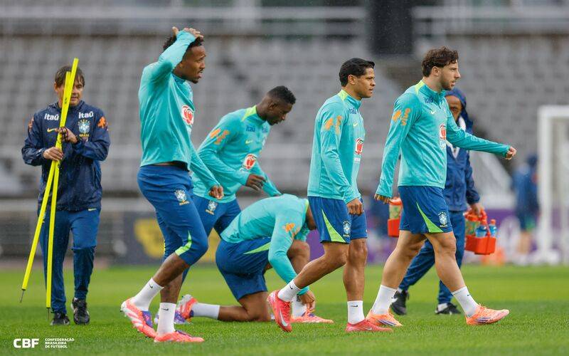 Amistosos: Ancelotti comanda 1º treino da seleção na Coreia do Sul