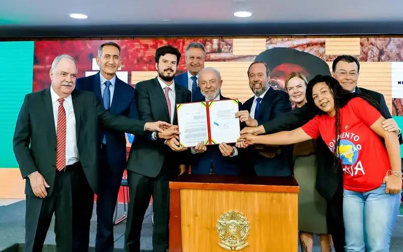 Gratuidade em conta de luz para famílias de baixa renda