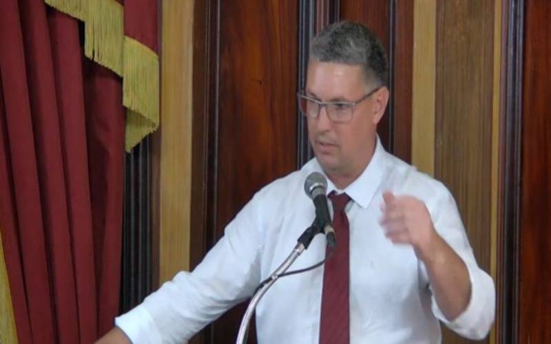 Vereador propõe o Prêmio Servidor Público Municipal Destaque do Ano