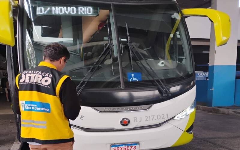 Detro-RJ reforça fiscalização em terminais durante operação de Dia das Crianças e prom