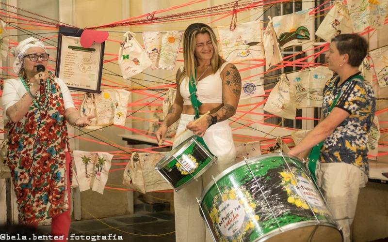 “Batuque na Cozinha  Bloco das Mina” é lançado em Petrópolis e reúne mulheres em proj