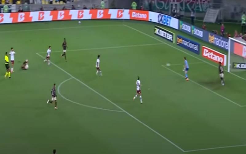 Rayan decide mais uma vez e Vasco derrota o Fluminense no Maracanã