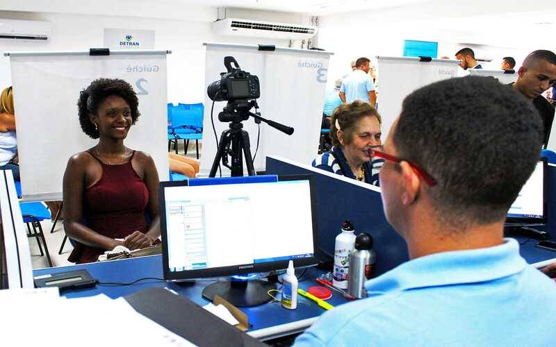 Detran RJ promove mutirão, neste sábado, para emissão da nova Carteira de Identidade N