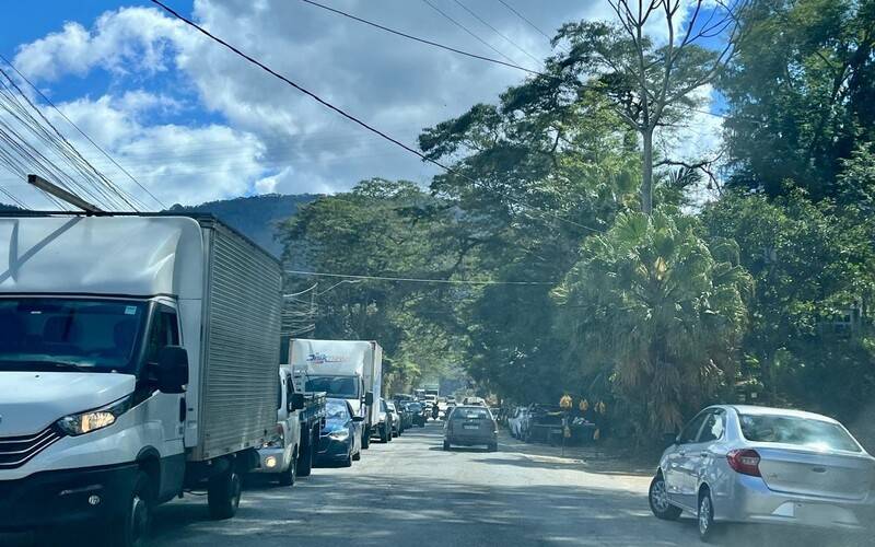 Itaipava volta a cobrar ações efetivas para ordenamento e limpeza do distrito