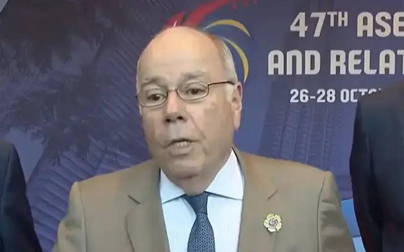 Reuniões para suspender tarifaço começam ainda hoje, diz Mauro Vieira