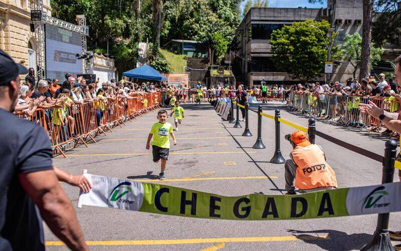 Corrida Infantil movimenta Petrópolis e já inicia preparativos para o próximo ano