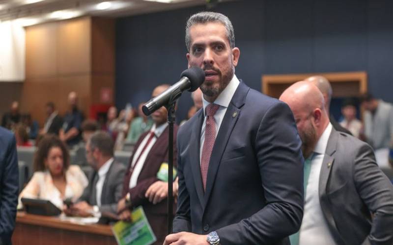 Carteira de identificação da pessoa com autismo poderá ser expedida em até 15 dias e t