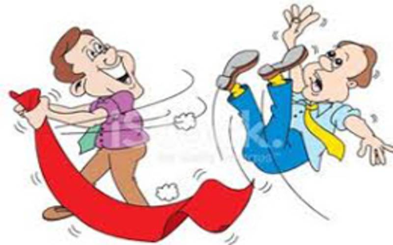  (foto 4 puxando o tapete) 