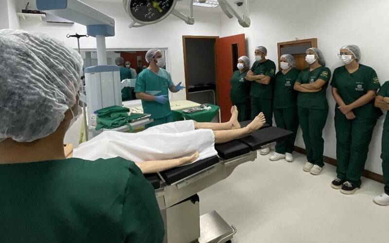 Escola Técnica Irmã Dulce Bastos está com matrículas abertas para o Curso Técnico em E