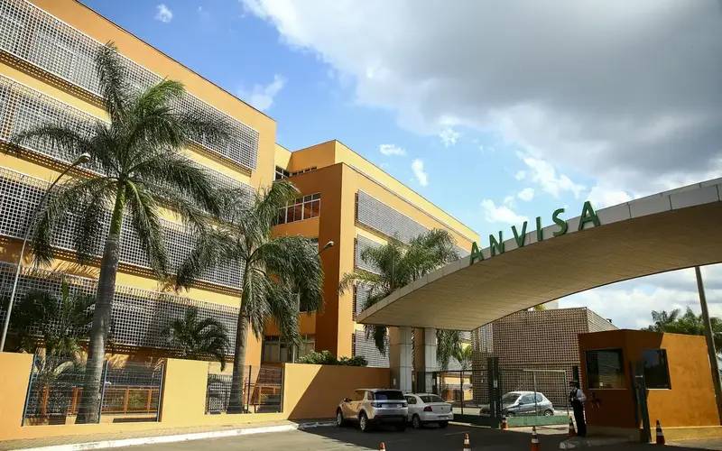 Anvisa proíbe suplementos e energéticos com adição de ozônio