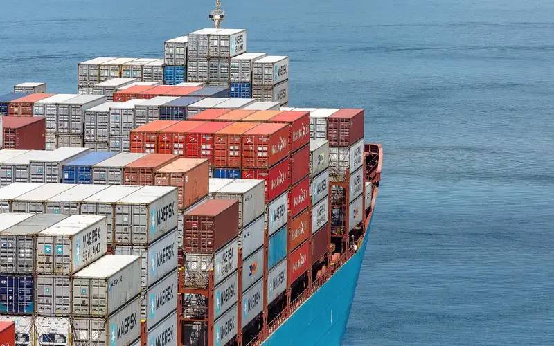 Exportações brasileiras batem recorde em outubro, apesar de tarifaço