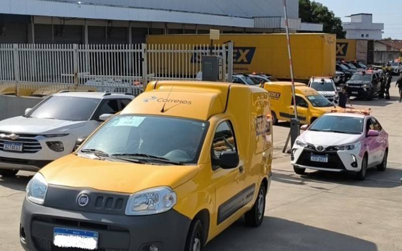Correios conclui com sucesso entrega de 4,8 milhões de provas do Enem