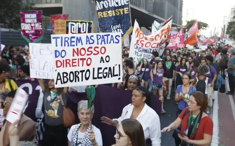 Ataque a aborto legal espalha 