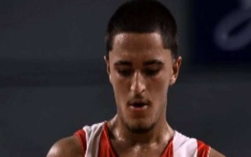 Jovem promessa do basquete petropolitano busca recursos para treinar no Canadá