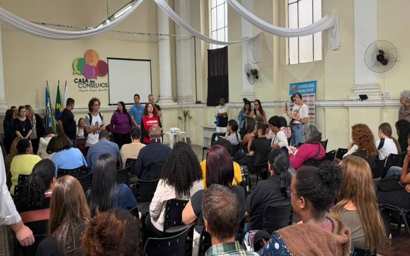 Prefeitura diz que atraso nos salários é responsabilidade da Capital Ambiental