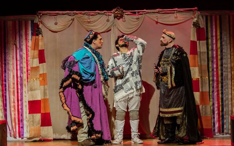 Satura Companhia de Teatro é atração com o espetáculo “Jorge, O Santo Guerreiro” no Ce