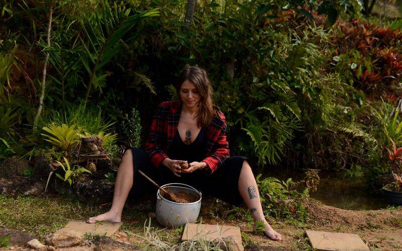 “Vênus Contemporânea”: oficina gratuita de cerâmica acontece este mês na Estação Jaque