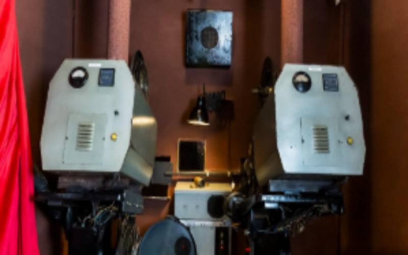 Cine Teatro Imperial recebe sessão especial em 35mm em homenagem aos 40 anos do CTAv