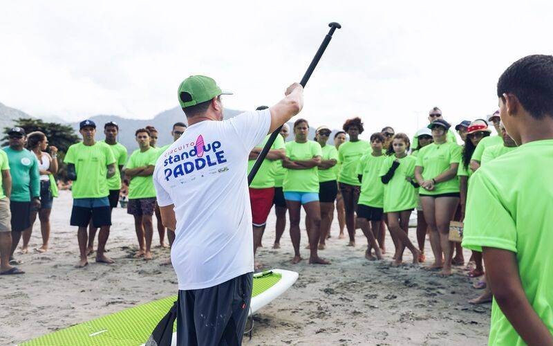 Circuito de Stand Up Paddle promove competição anual em Mangaratiba neste sábado