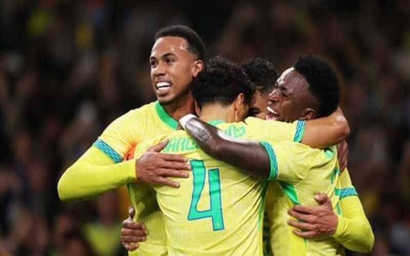 Estêvão e Casemiro garantem vitória do Brasil em amistoso contra Senegal