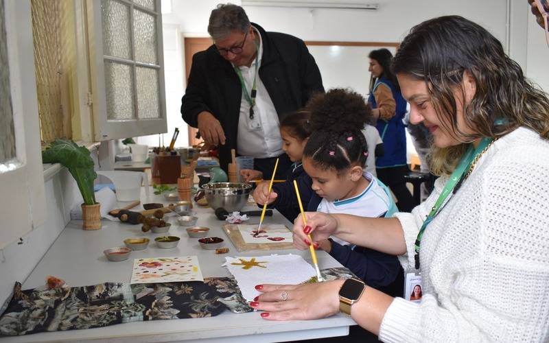 Águas do Imperador participa de manhã especial com alunos do Colégio Santa Catarina