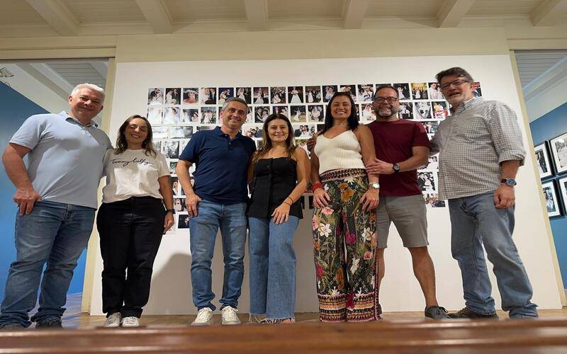 02.Os casais: Anderson e Luciana Dederichs, Bruno e Carine Bandeira, Fernando e Gisele