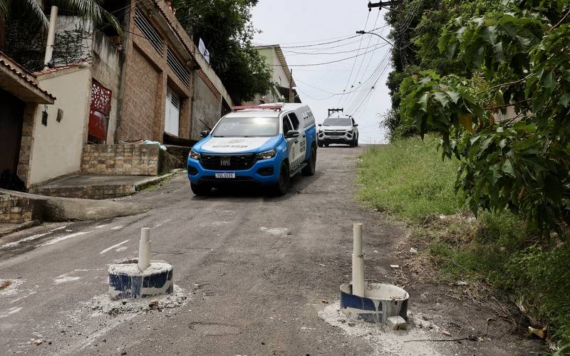 Governo do Estado retira 593 toneladas de obstáculos no primeiro dia da Operação Barri