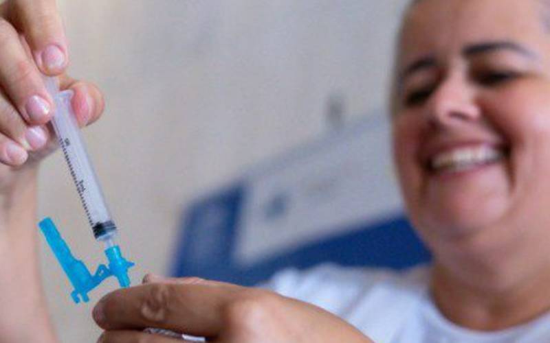 Entenda como vai funcionar a primeira vacina 100% brasileira contra a dengue