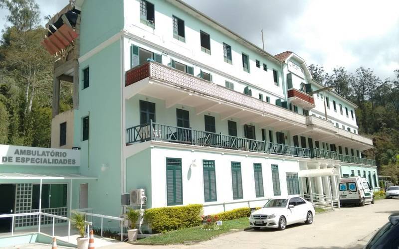 Falta de pagamentos do Hospital Clínico de Corrêas preocupa funcionários