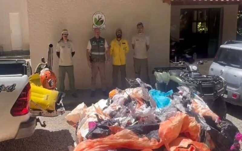 Inea apreende balão de 30 metros em unidade de conservação situada em Petrópolis