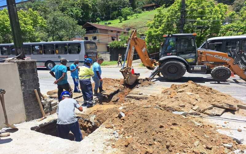 Prefeitura implanta rede de captação de águas pluviais no Bingen 