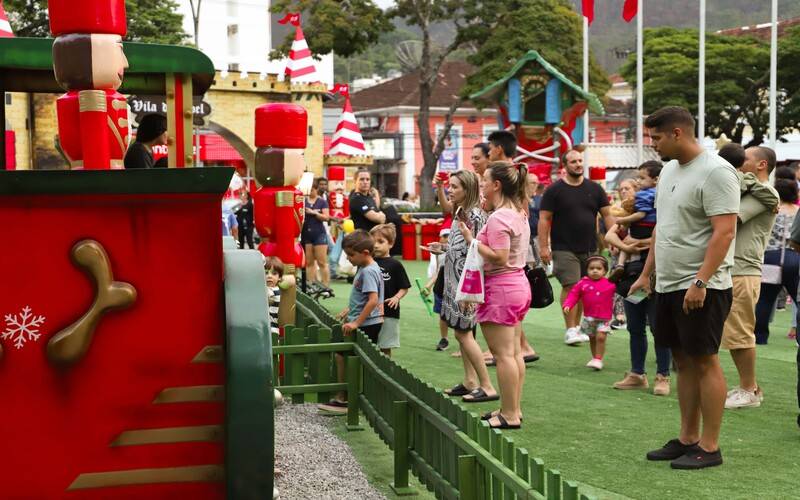 Abertura de “Um Encanto de Natal” acontece, nesta sexta, em Nova Friburgo